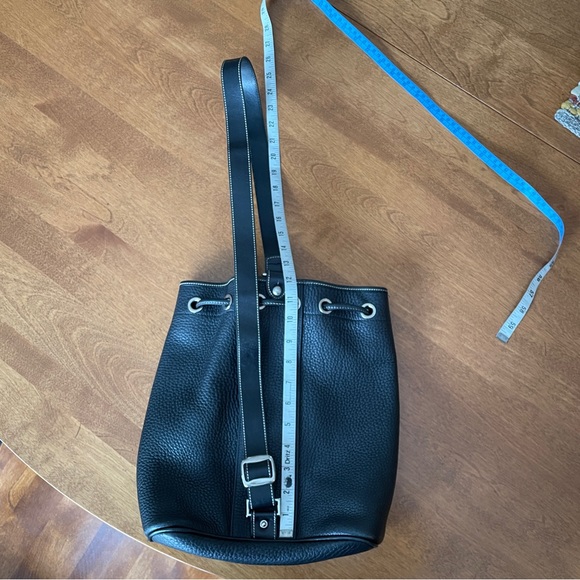 Dooney & Bourke Black Leather Shoulder Bag - Picture 15 of 16